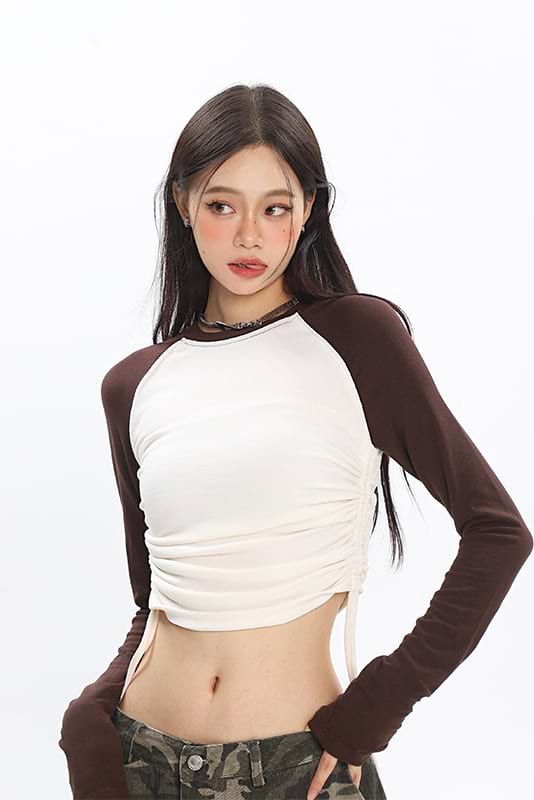 Skinny Ruched Baseball Cropped Tee - nightcity clothing