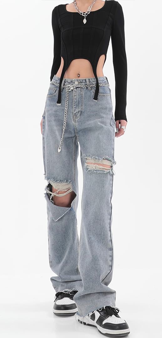 Distressed Straight Fit Jeans with Chain Belt