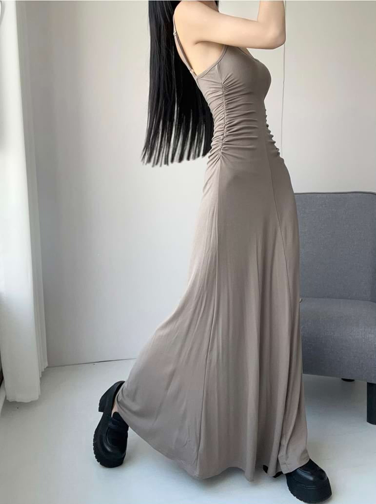 Side Ruched Spaghetti Strap Maxi Dress