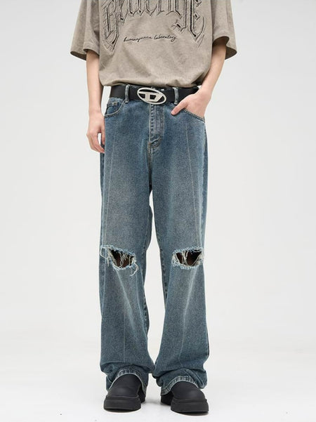 Knee Ripped Straight Fit Jeans