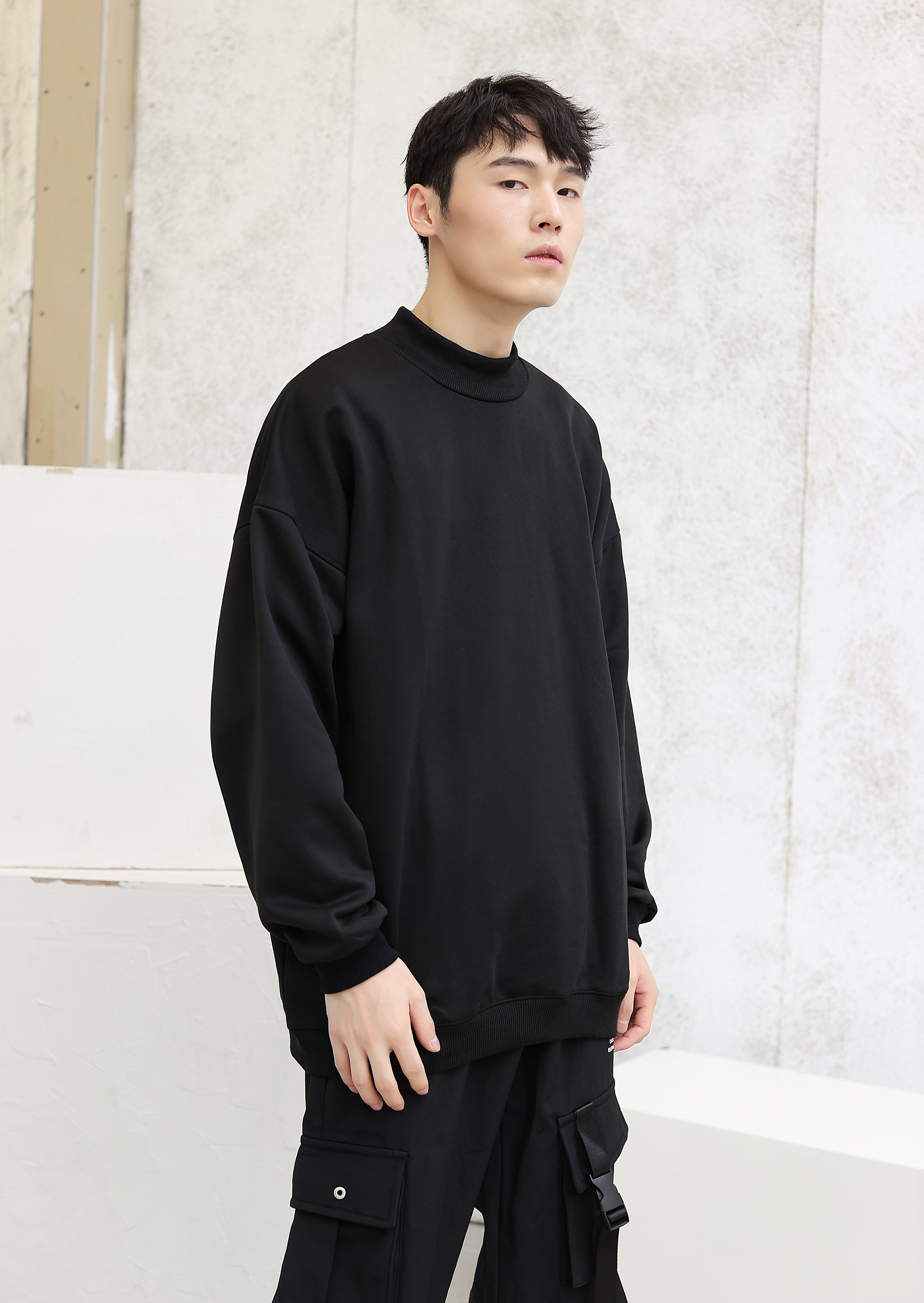 Semi-Turtleneck Oversized Sweatshirt - nightcity clothing