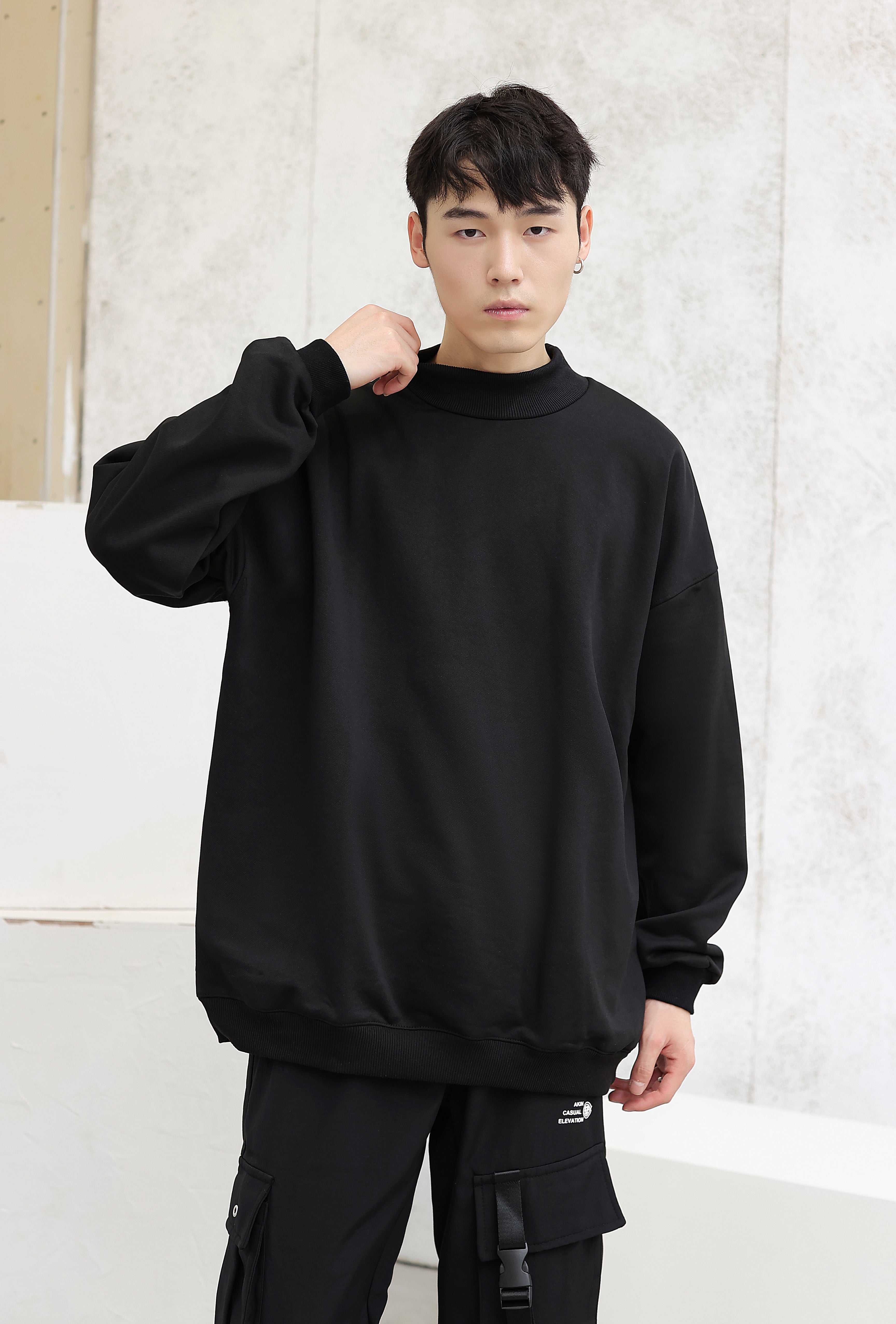 Semi-Turtleneck Oversized Sweatshirt - nightcity clothing