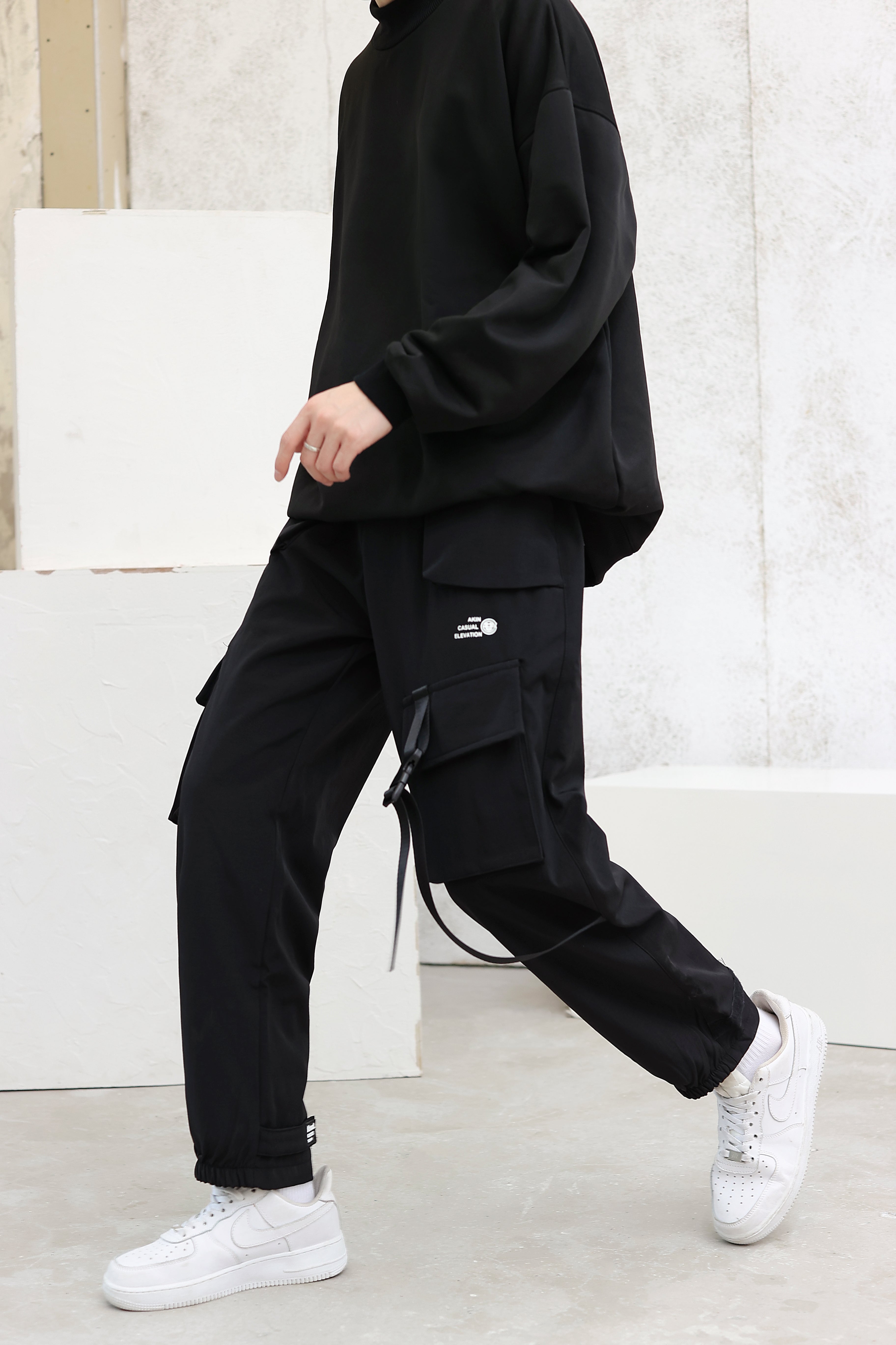 Cargo Joggers with Strap Detail - nightcity clothing