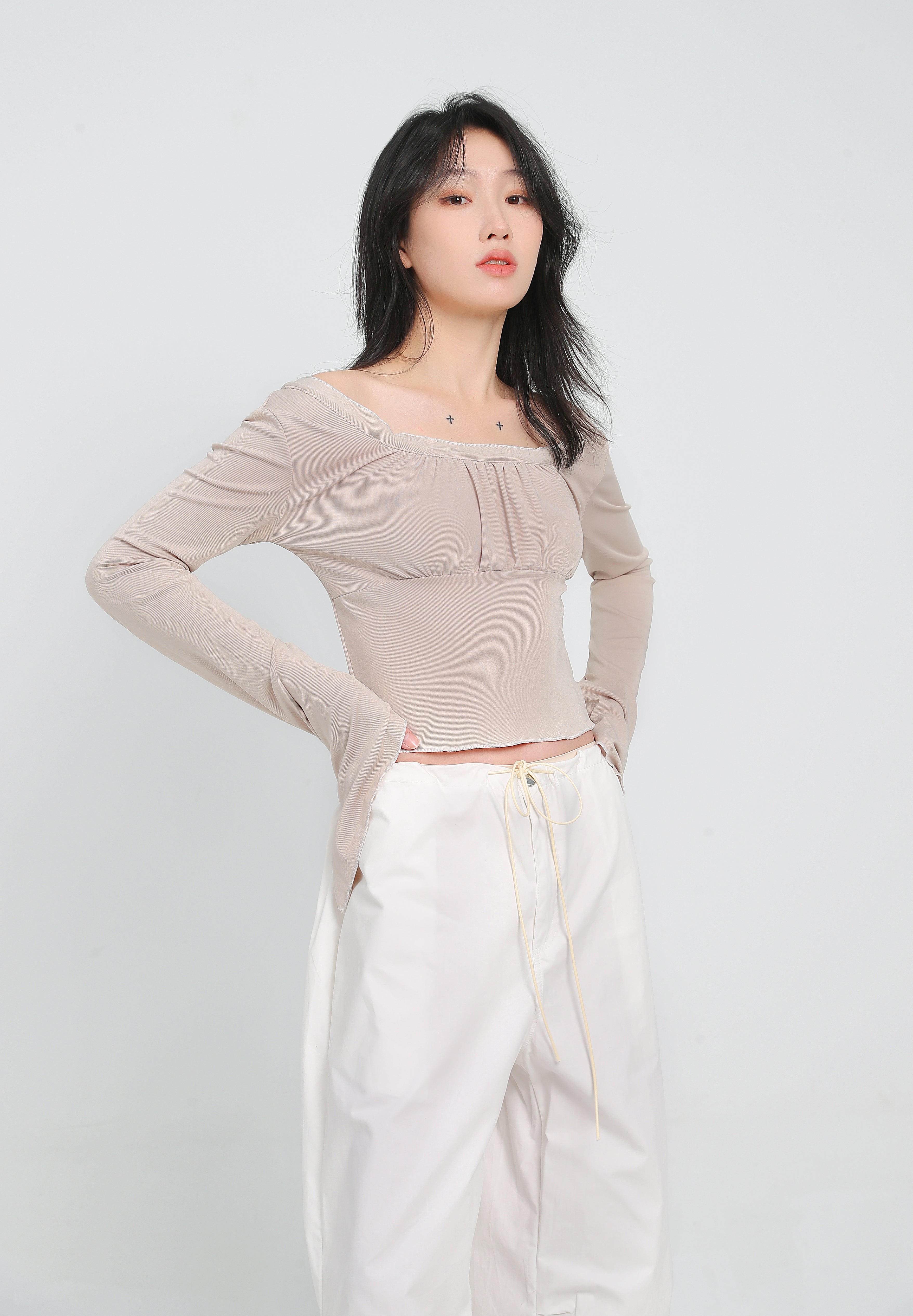 Ruched Flare Long Sleeve Crop Top