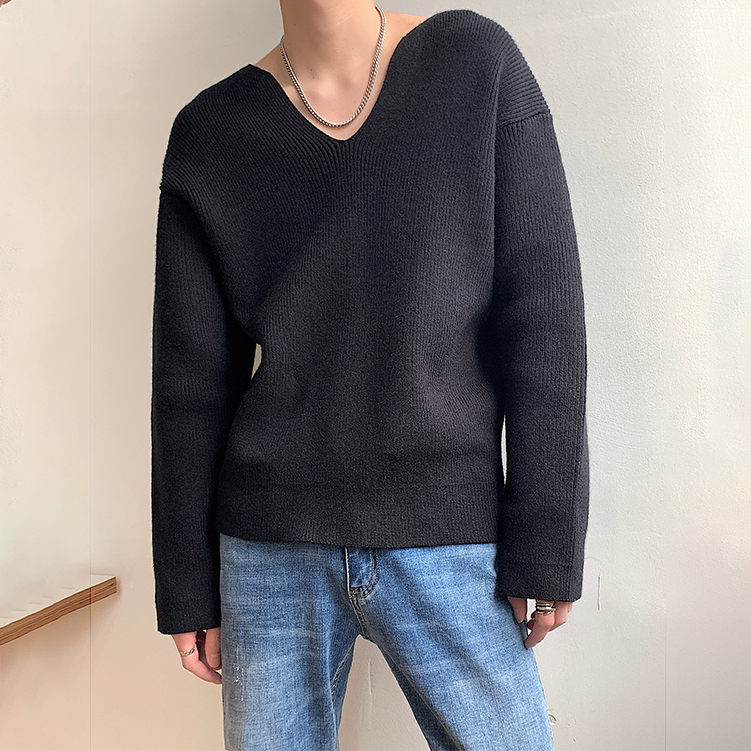 Knit Low-Neck Tapered Sweater - nightcity clothing