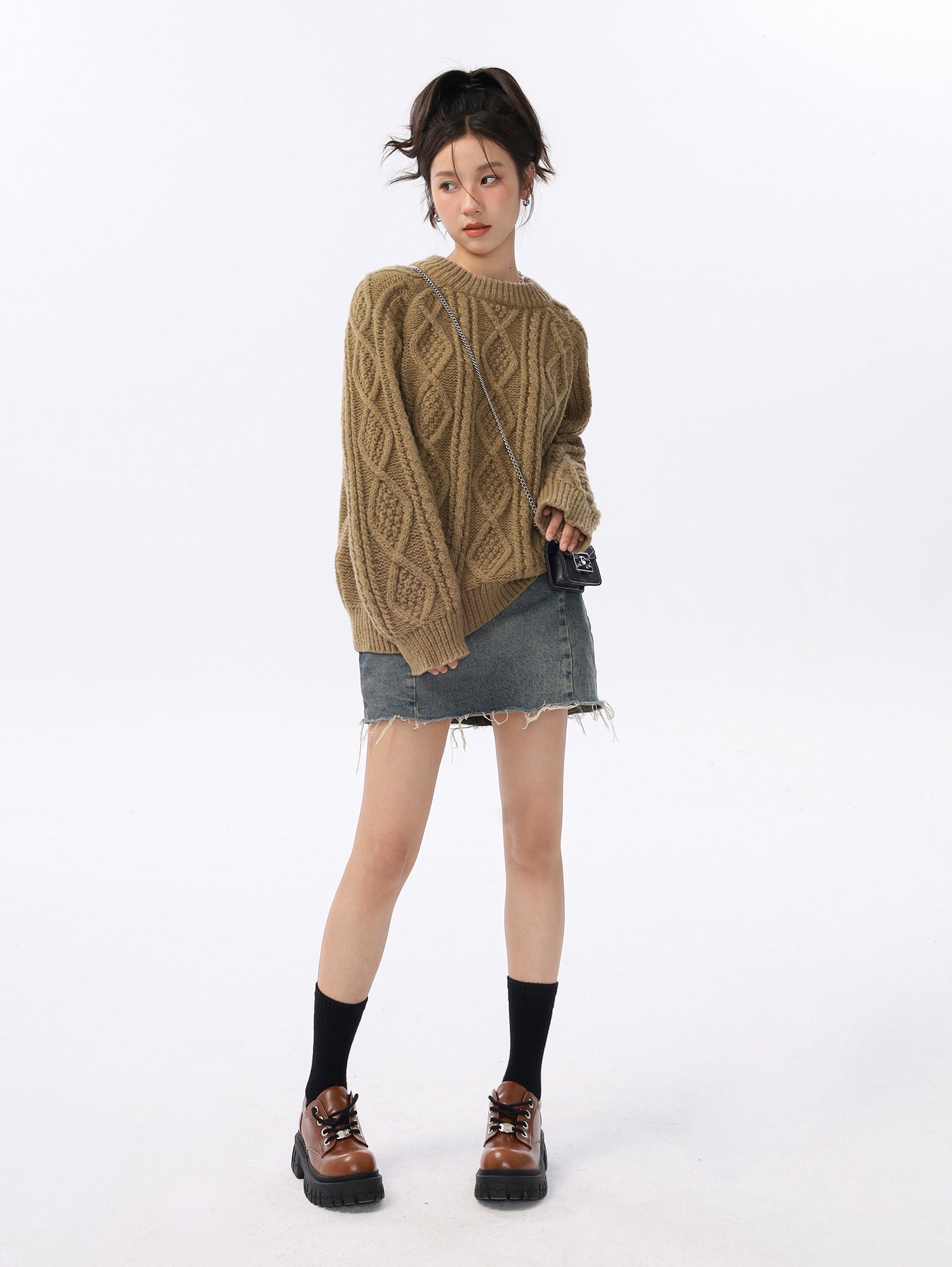 Ribbed Trim Textured Knit Pullover