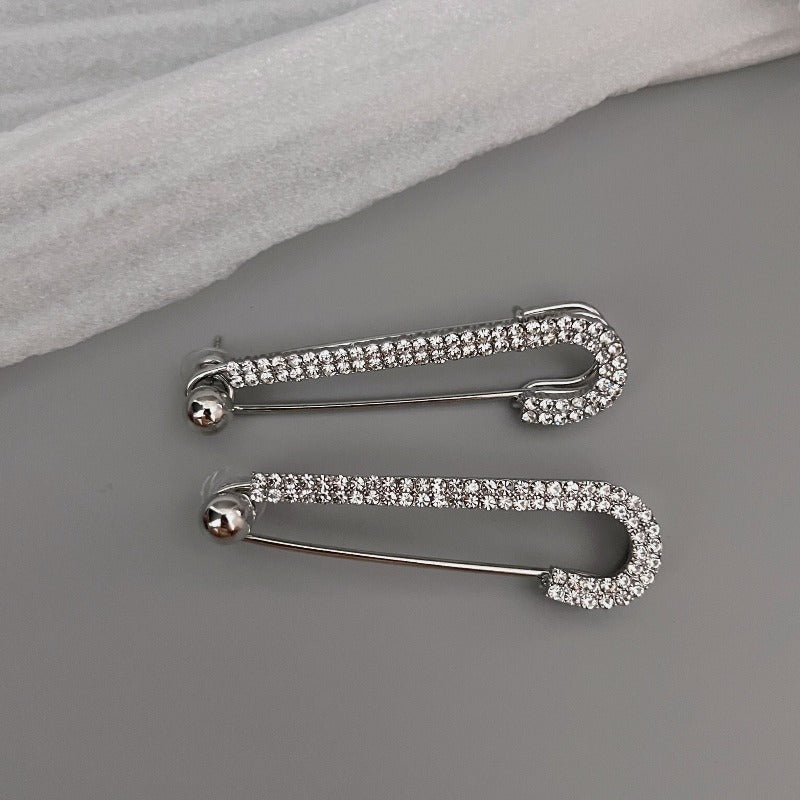 Studded Safety Pin Earrings - nightcity clothing