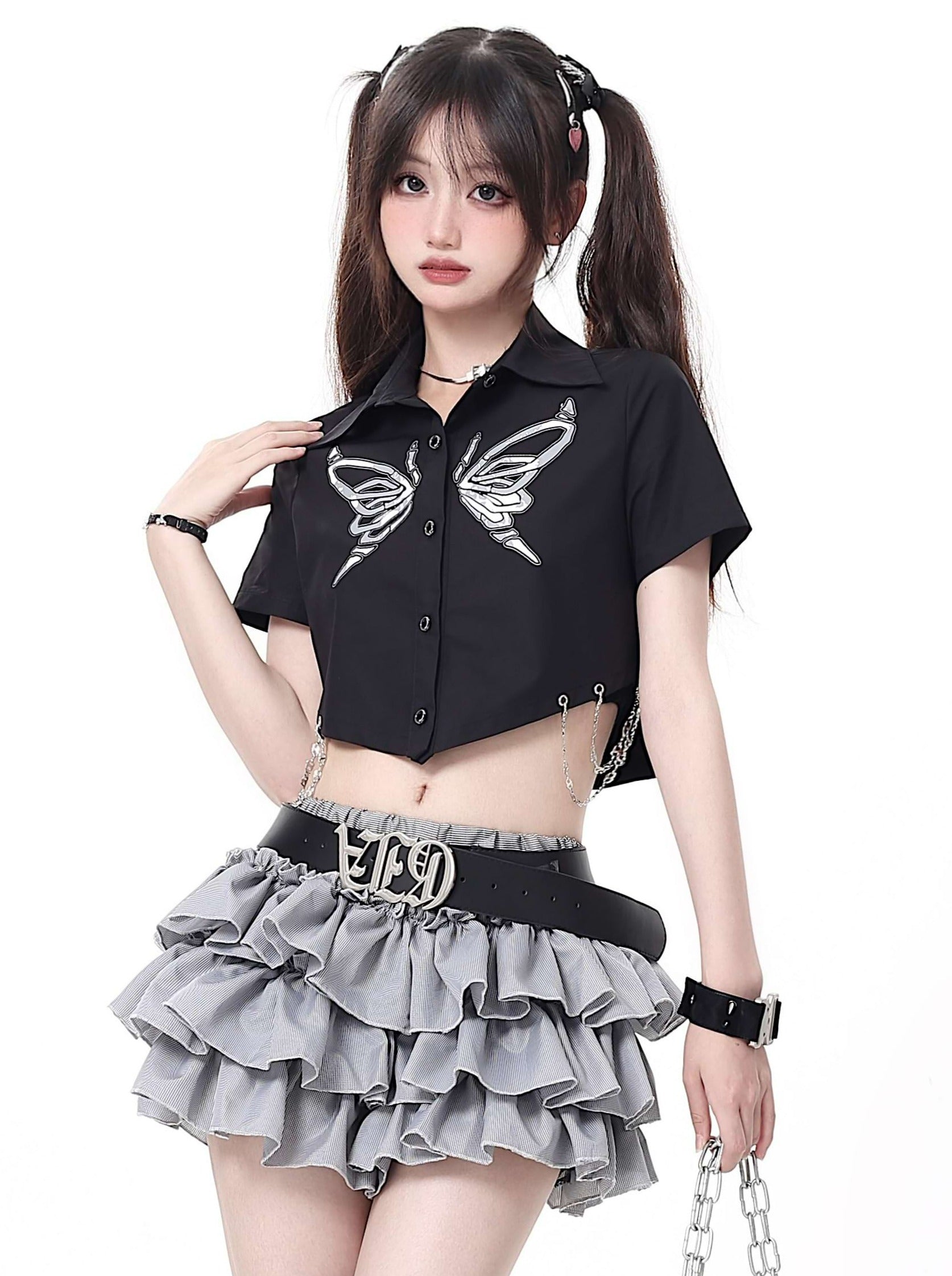 Butterfly Print Pointed Hem Cropped Button Shirt with Chain Accessories