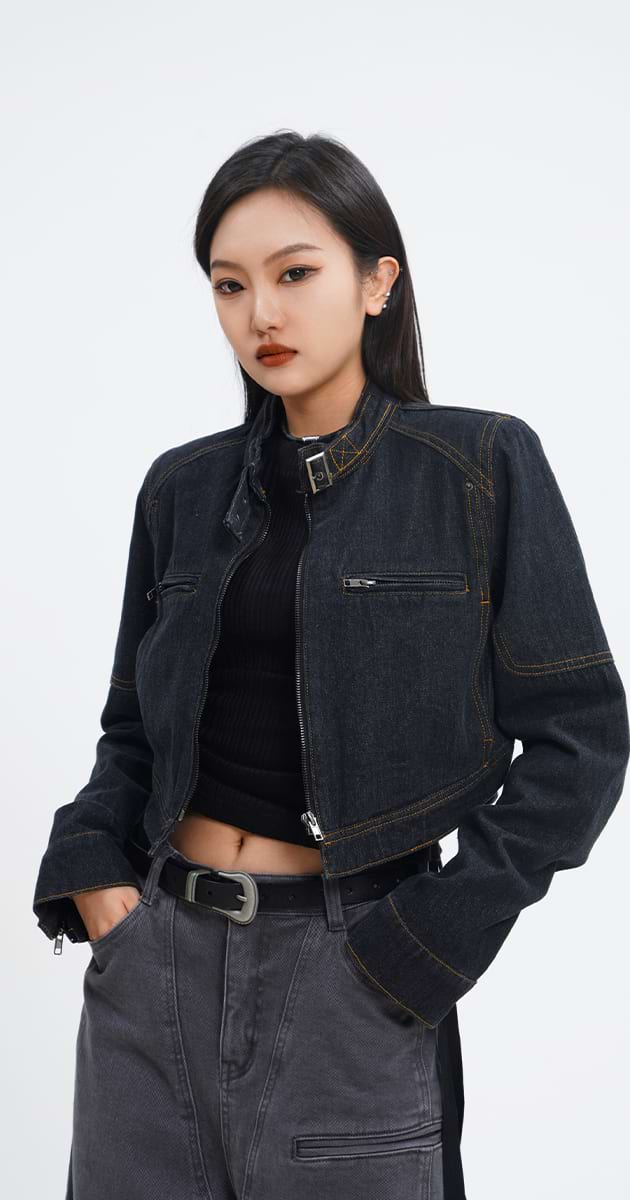 Detailed Stitch Cropped Denim Jacket