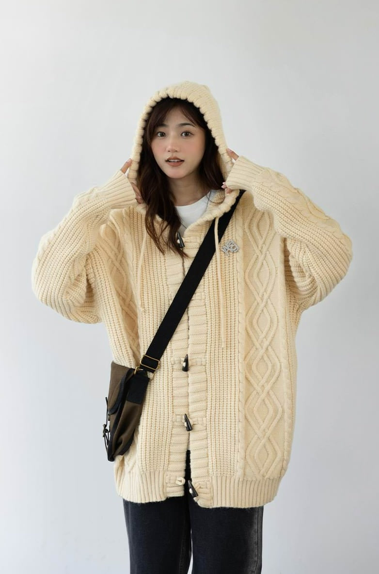 Textured Oversized Knit Hoodie