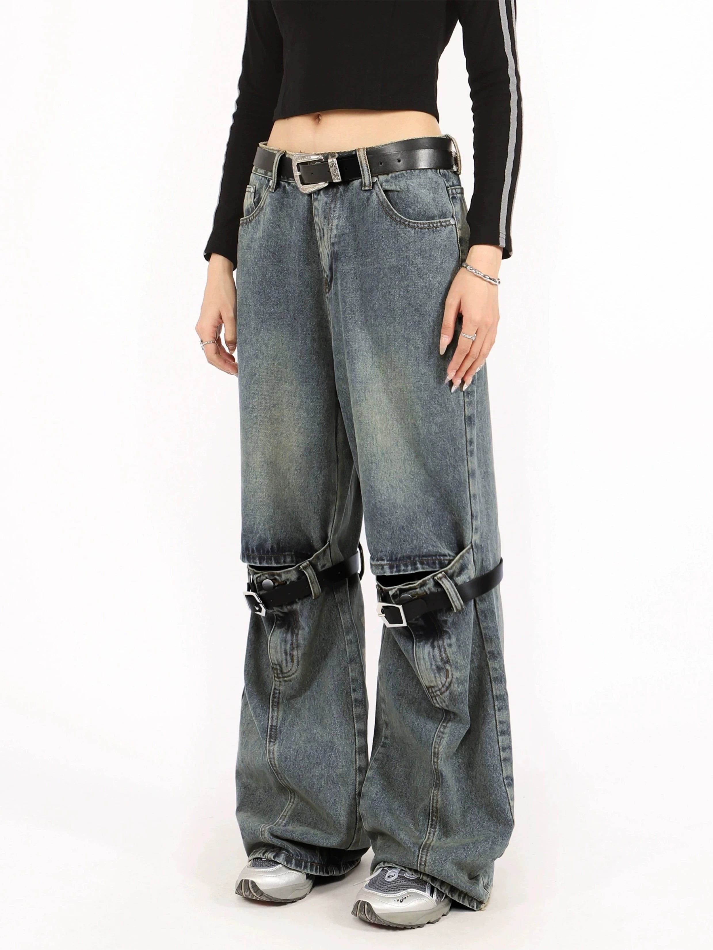 Button Belted Knee-Cutout Straight Faded Jeans