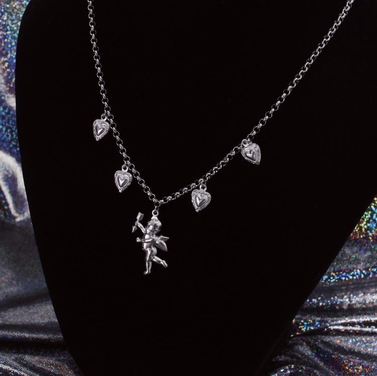 Chain Necklace with Cupid and Heart Pendants - nightcity clothing
