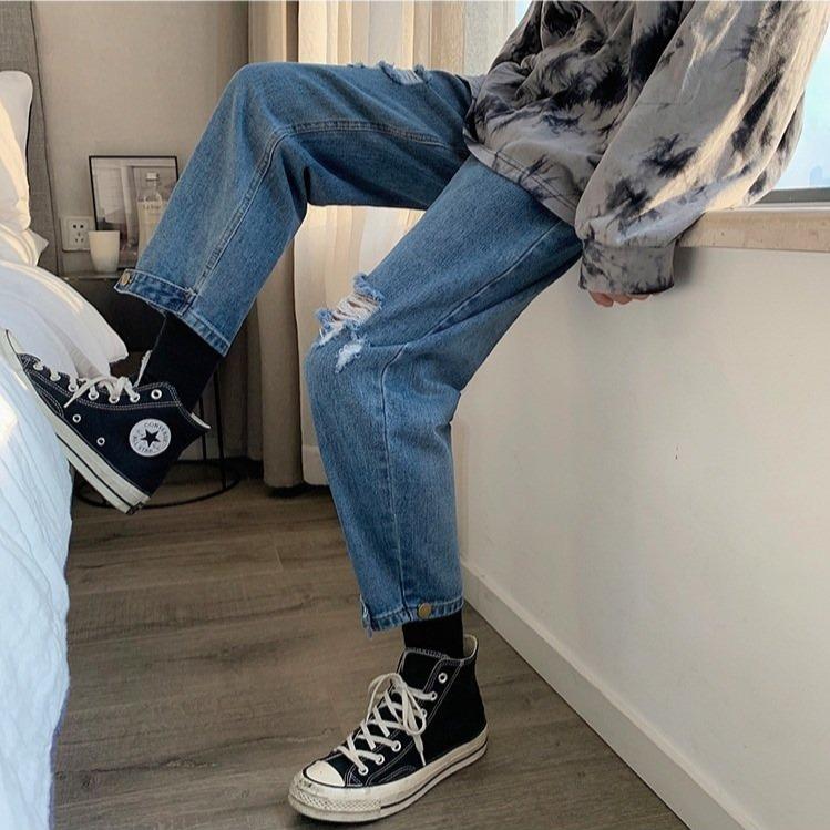Distressed Slim Jeans III - nightcity clothing