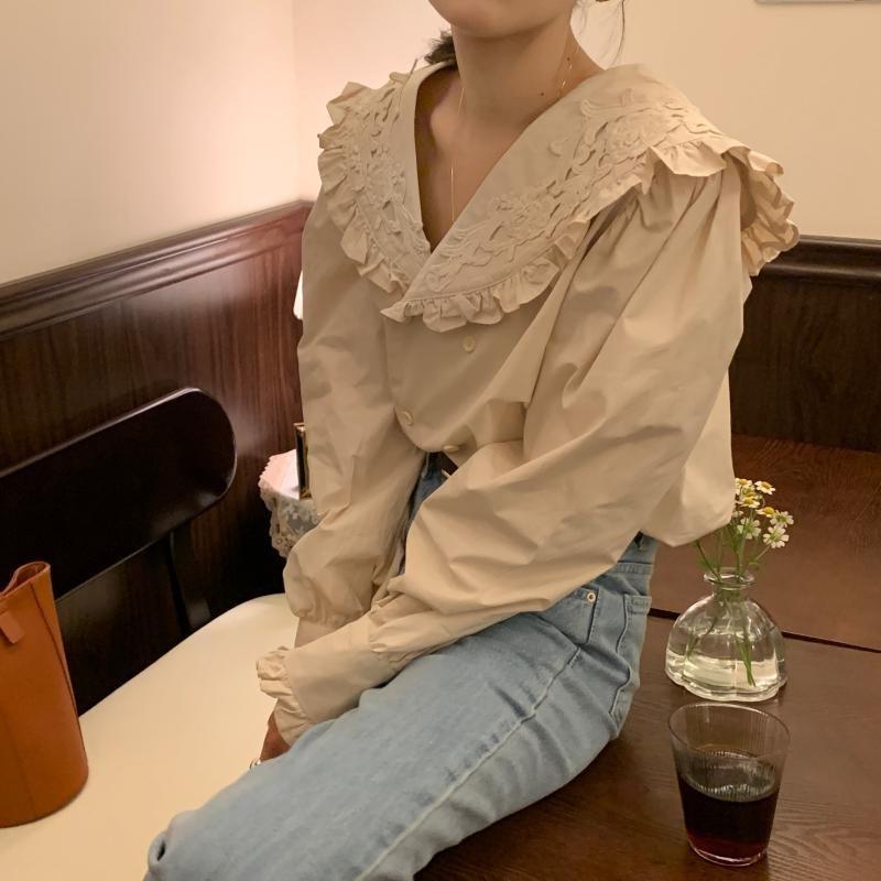Vintage Ruffle Blouse - nightcity clothing