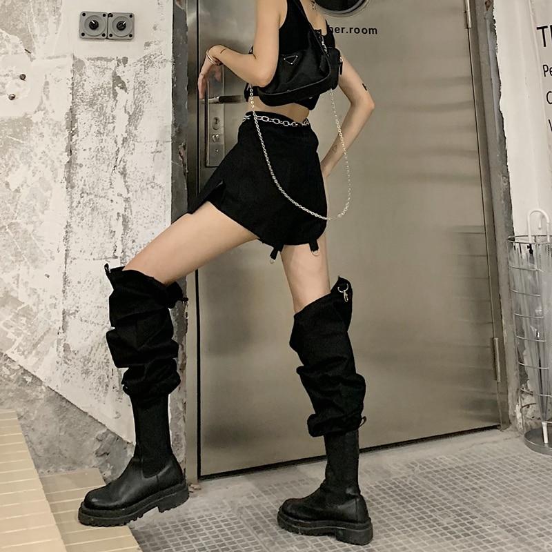 Convertible Pants: 7 of the Best Pairs to Wear in Summer 2021
